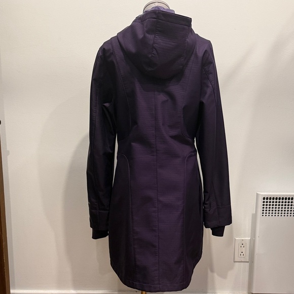 Cloudveil Waterproof Jacket – Size Large - Picture 3 of 5